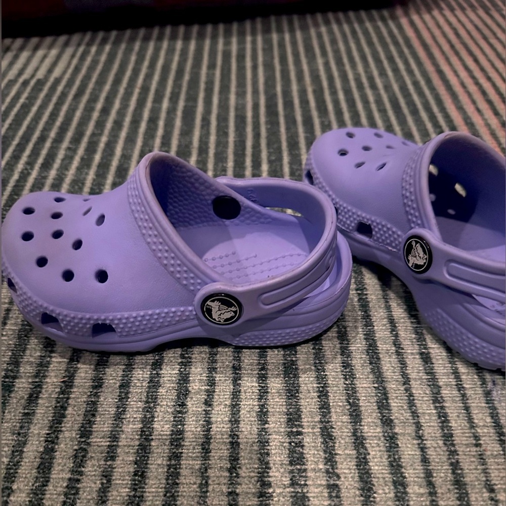 CROCS Kids Lavender Clogs